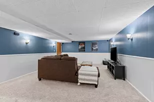 1718 Schaefer Cir, Appleton, WI 54915 - Photo 36