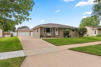 1718 Schaefer Circle, Appleton, WI 54915 - Photo 46