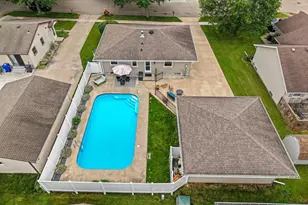 1718 Schaefer Cir, Appleton, WI 54915 - Photo 64