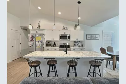 336 Village Lane, Ripon, WI 54971 - Photo 8