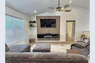 336 Village Lane, Ripon, WI 54971 - Photo 4