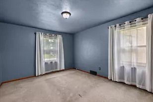 415 N Main St, Oconto Falls, WI 54154 - Photo 18