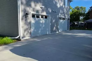 815 N Webster Ave, Green Bay, WI 54302 - Photo 12