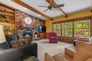 2026 Candle Way, Green Bay, WI 54304 - Photo 6