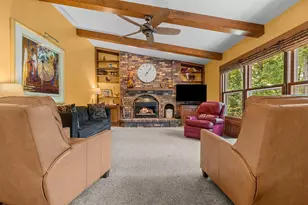2026 Candle Way, Green Bay, WI 54304 - Photo 4