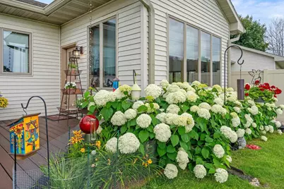 1910 E Sylvan Avenue, Appleton, WI 54915 - Photo 46
