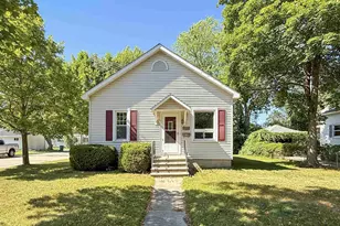 2928 Gilbert St, Marinette, WI 54143 - Photo 2
