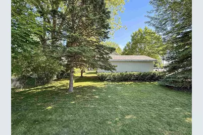 2928 Gilbert Street, Marinette, WI 54143 - Photo 20