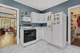 2928 Gilbert St, Marinette, WI 54143 - Photo 12