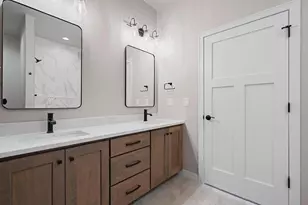 2874 Howard, Howard, WI 54313 - Photo 18