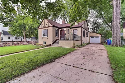 221 Gray Street, Green Bay, WI 54303 - Photo 1