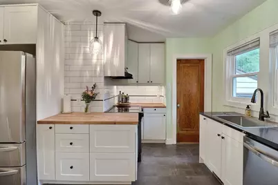 221 Gray Street, Green Bay, WI 54303 - Photo 18