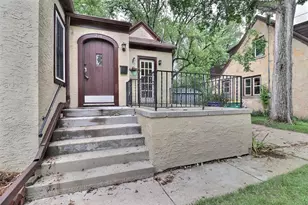 221 Gray St, Green Bay, WI 54303 - Photo 2
