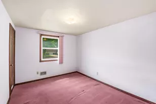 519 Robert Ln, Green Bay, WI 54311 - Photo 16