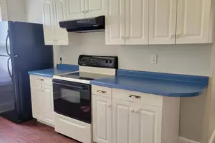 920 Dousman St, Green Bay, WI 54303 - Photo 14
