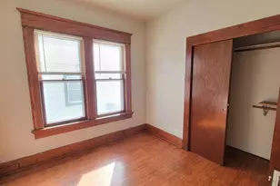 920 Dousman St, Green Bay, WI 54303 - Photo 8
