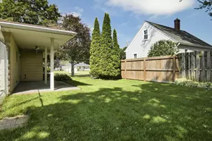 1303 S Fisk St, Green Bay, WI 54304 - Photo 40