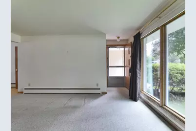 1303 S Fisk Street, Green Bay, WI 54304 - Photo 4