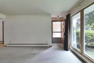 1303 S Fisk St, Green Bay, WI 54304 - Photo 4