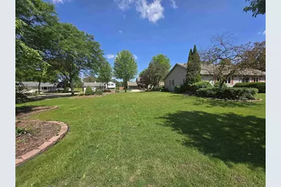 1709 E Bayberry Street, Appleton, WI 54915 - Photo 14