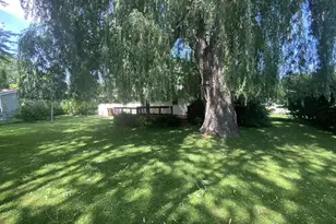 1129 Alva St, Menasha, WI 54952 - Photo 6