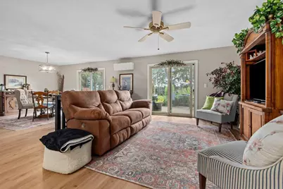 91 Spencer Village Court, Appleton, WI 54914 - Photo 12