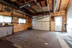 1073 Caroline St, Green Bay, WI 54303 - Photo 18