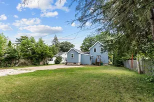 393 W Division St, Fond du Lac, WI 54935 - Photo 22