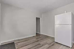 393 W Division St, Fond du Lac, WI 54935 - Photo 12