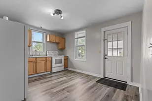 393 W Division St, Fond du Lac, WI 54935 - Photo 10