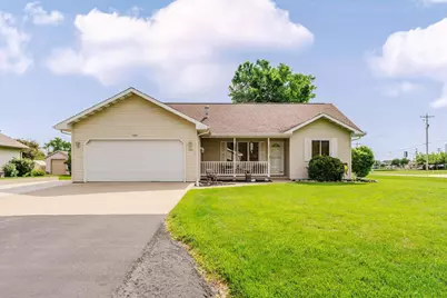 1202 Willow Bend Lane, Oshkosh, WI 54904 - Photo 1