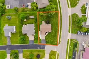 1202 Willow Bend Ln, Oshkosh, WI 54904 - Photo 32
