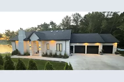 2080 Greenleaf Road, De Pere, WI 54115 - Photo 1