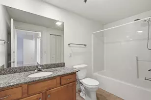 400 N Richmond St, Appleton, WI 54914 - Photo 8