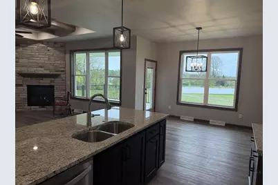 3811 Cooper Court, Green Bay, WI 54313 - Photo 6