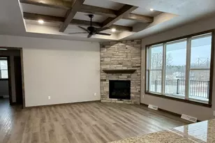 3811 Cooper Ct, Green Bay, WI 54313 - Photo 8