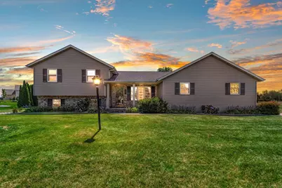 N9421 Olde Oak Tree Court, Appleton, WI 54915 - Photo 2