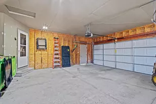 N9421 Olde Oak Tree Ct, Appleton, WI 54915 - Photo 34