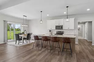 3535 Glen Oaks, Green Bay, WI 54311 - Photo 6