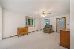 619 Riverview Dr, Winneconne, WI 54986 - Photo 4