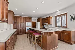 W7415 Ridge Top Dr, Neenah, WI 54956 - Photo 22