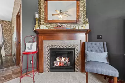 1427 Anthem Drive, Neenah, WI 54956 - Photo 16