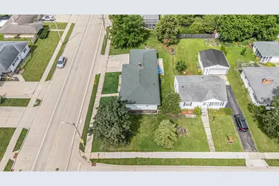 312 E Cecil Street, Neenah, WI 54956 - Photo 26