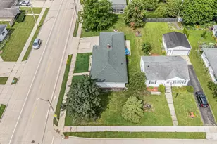 312 E Cecil St, Neenah, WI 54956 - Photo 26