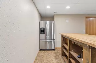 W6445 Cherrybark Cir, Menasha, WI 54952 - Photo 28