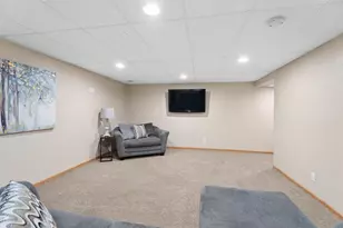 W6445 Cherrybark Cir, Menasha, WI 54952 - Photo 26
