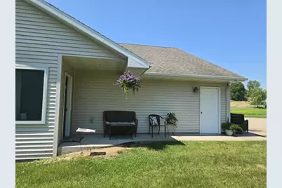 961 Charles Wright Drive, Waupaca, WI 54981 - Photo 4