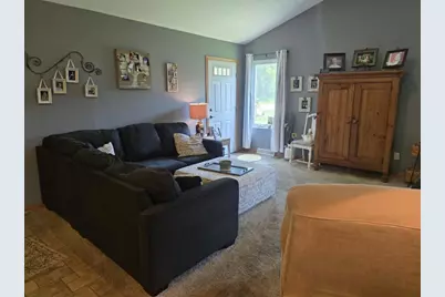 961 Charles Wright Drive, Waupaca, WI 54981 - Photo 10