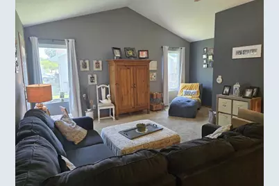 961 Charles Wright Drive, Waupaca, WI 54981 - Photo 8