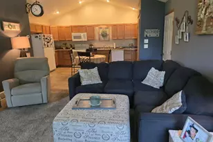 961 Charles Wright Dr, Waupaca, WI 54981 - Photo 10